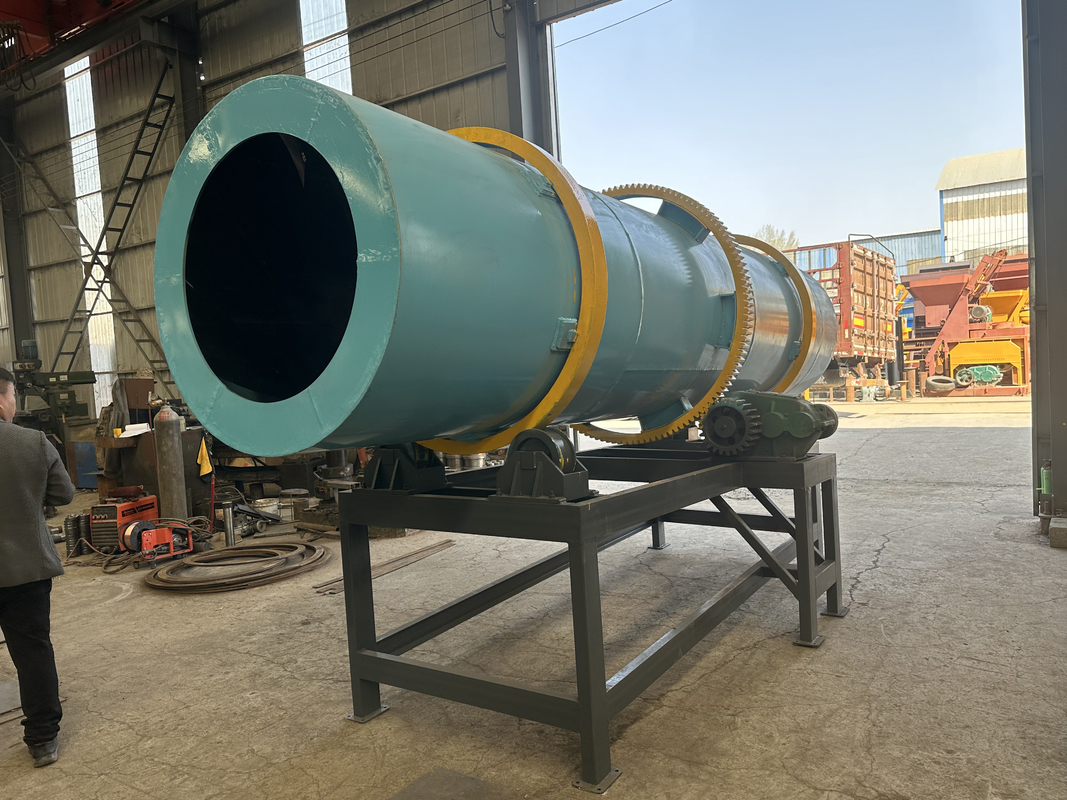 De filmcoatingsmachine heeft een capaciteit van 1-5 ton en is blauw van kleur.