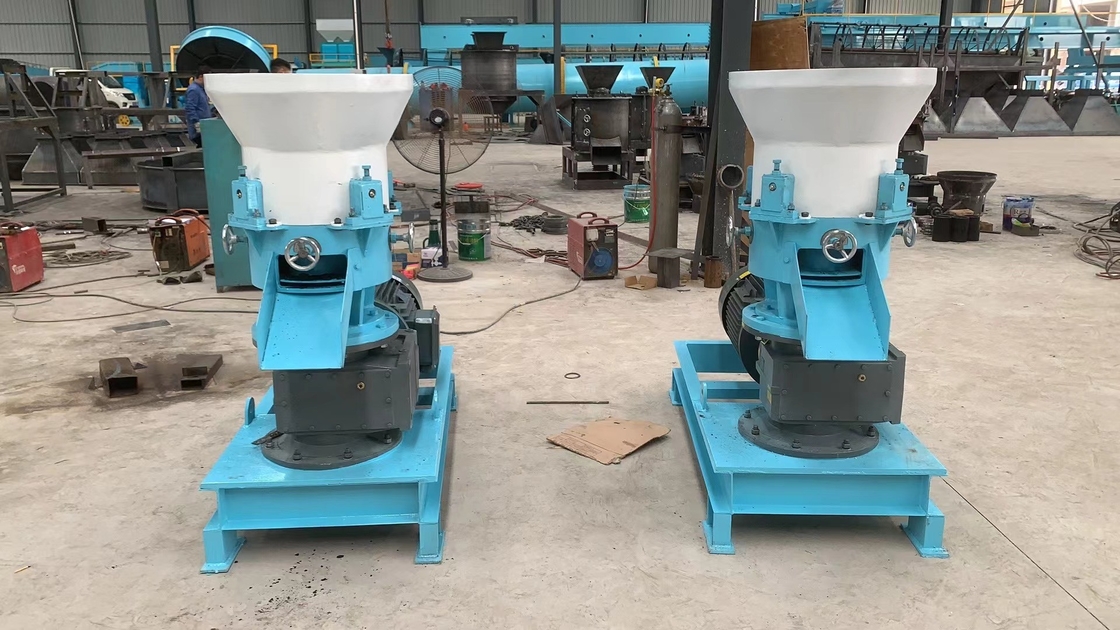 5-8 T/H Flat Die Pelletizer Vleesmest Granulaire meststofapparatuur voor de productie van organische meststoffen