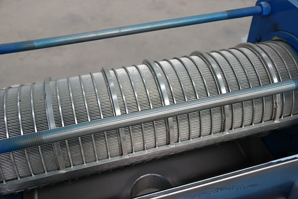 4-25 T/H aangepaste dierlijke koeienmestseparator met 7,5 kW pompvermogen