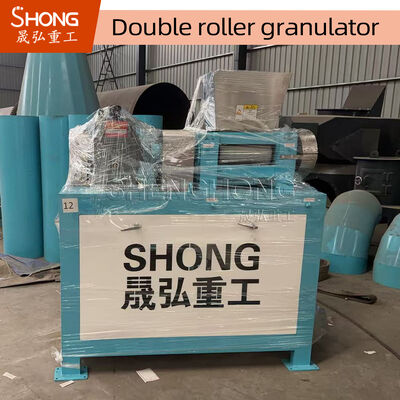 Carbon Steel Dry Type 380V Double Roller Press Fertilizer Granulator voor NPK-productie