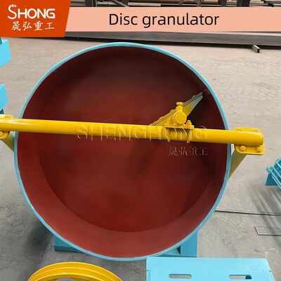 Disc Pan organische meststof granulator machine met 93% granulatie snelheid drie ontlading poorten en 380V 50Hz